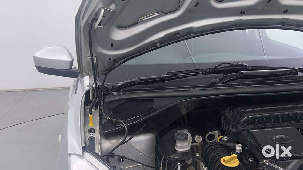 Tata Tiago 1.2 Revotron Xt, 2018, Petrol