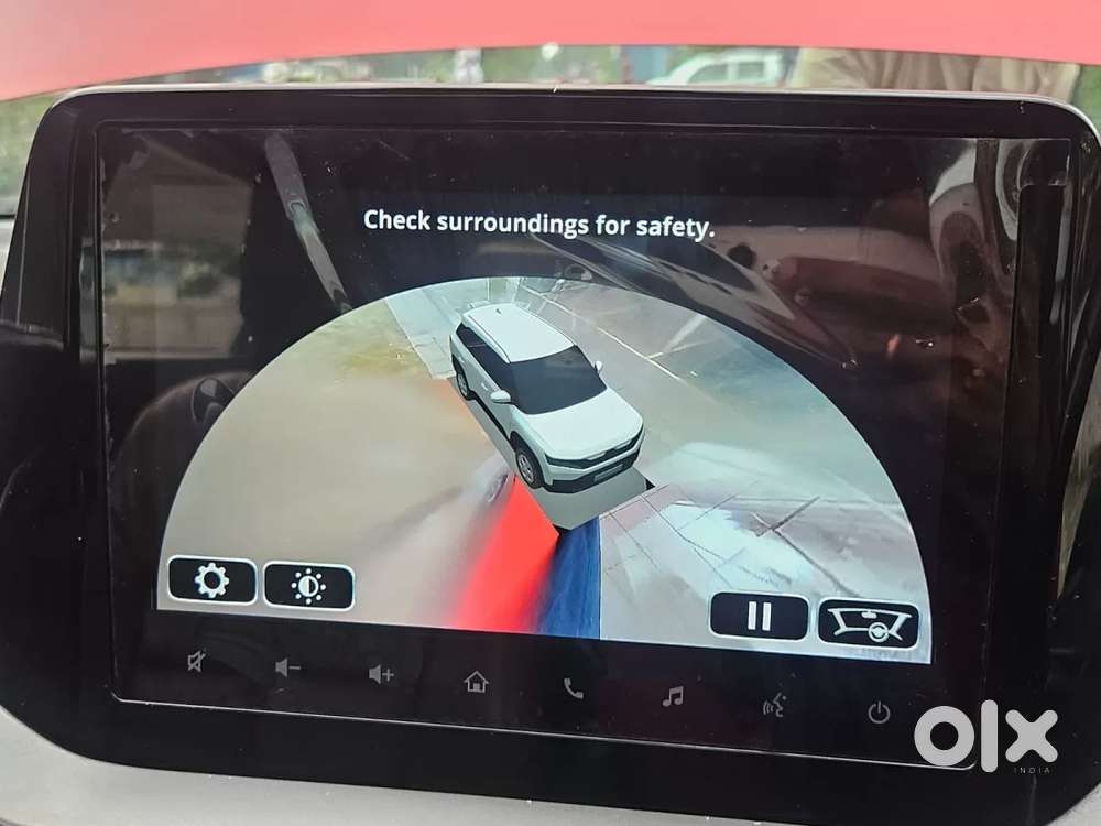 Maruti Suzuki Brezza 1.5 Zxi At Smart Hybrid Dual Tone, 2023, Petrol