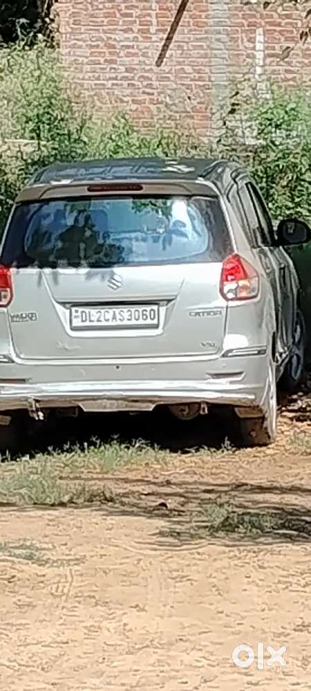 Maruti Suzuki Ertiga 2013 Cng Petrol 126500 Km Driven