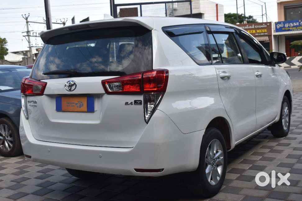 Toyota Innova Crysta 2.4 G Mt 8s, 2017, Diesel