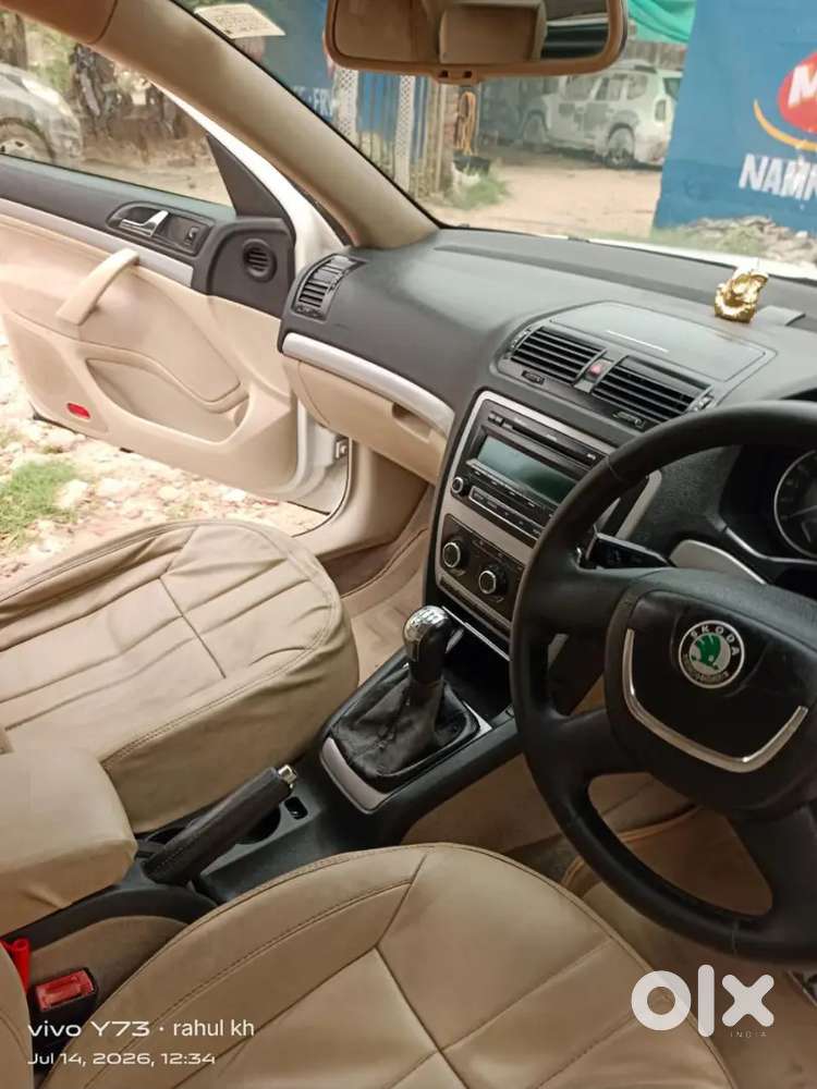 Skoda Laura 2009 Year Car
