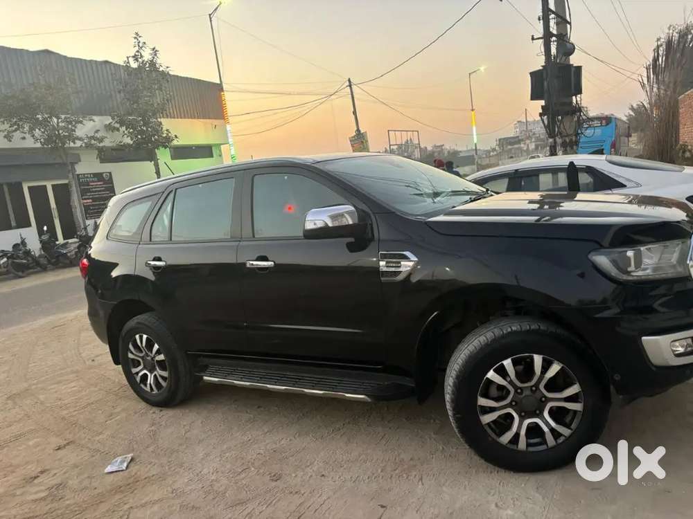 Ford Endeavour Titanium 2021
