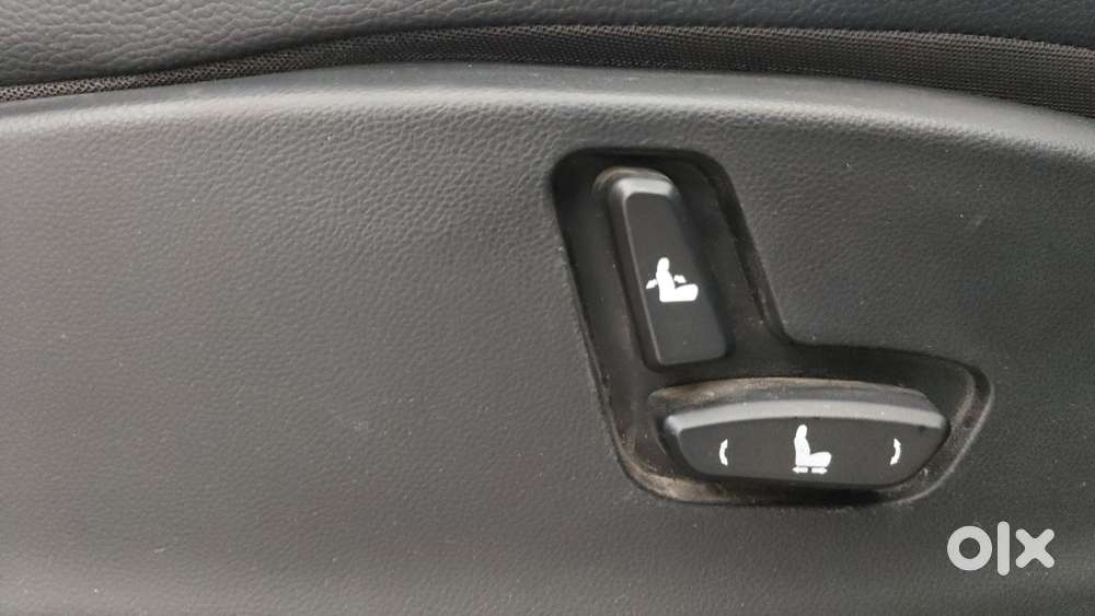 Mg Hector Plus Sharp Pro 1.5 Turbo Petrol Mt 6 Str, 2023, Petrol