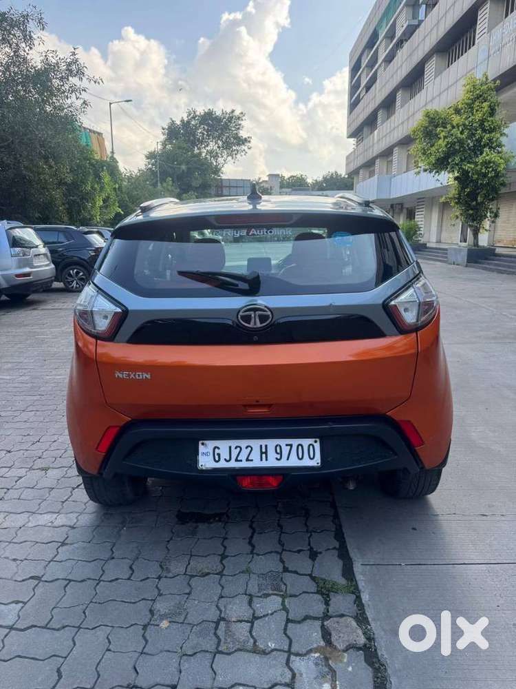 Tata Nexon 1.5 Revotorq Xza Plus Dualtone, 2018, Diesel