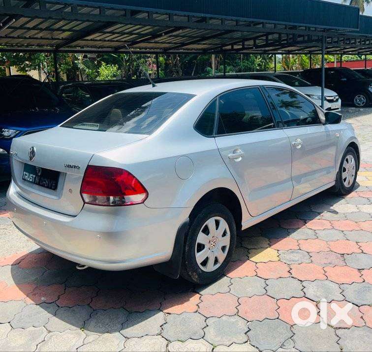 Volkswagen Vento Petrol Trendline, 2011, Petrol