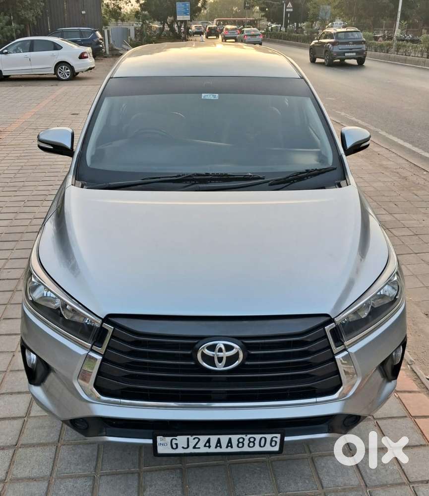 Toyota Innova Crysta 2.4 G Mt 8s, 2017, Diesel
