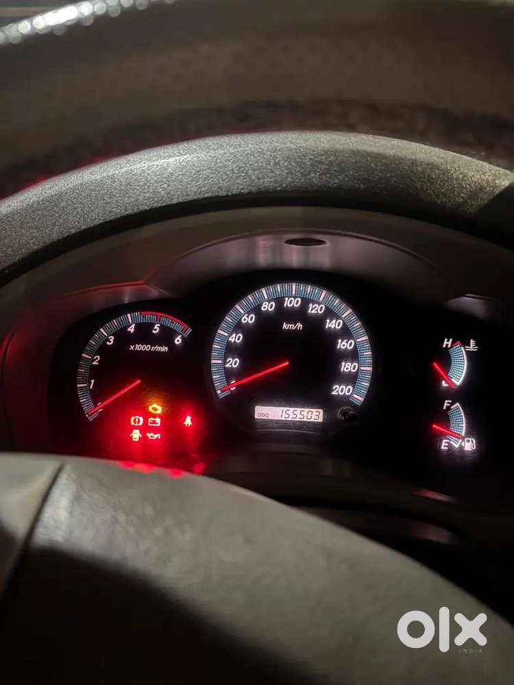 Toyota Innova 2.5 V 2012