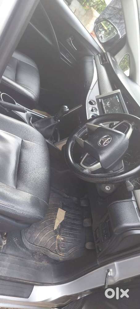 Toyota Innova Crysta 2.4 G Mt 7 Str, 2018, Diesel