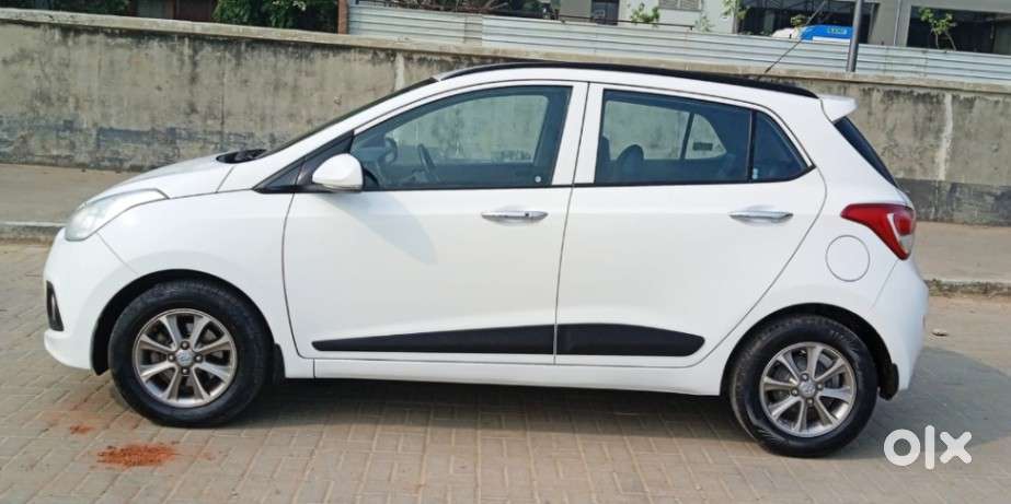 Hyundai Grand I10 1.2 Kappa Vtvt Asta (o) At, 2017, Petrol