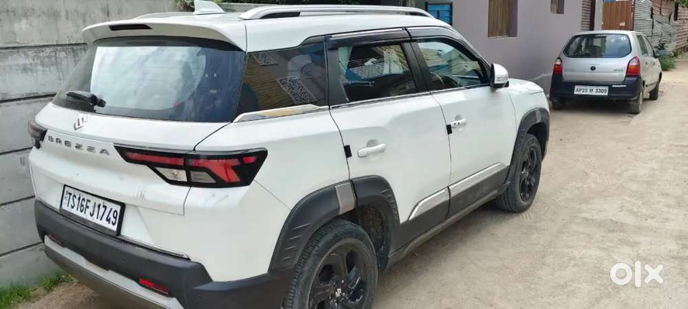 Maruti Brezza Zxi 2023