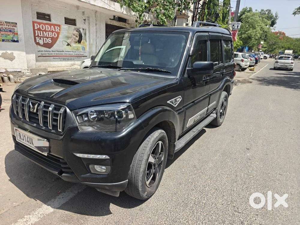 Mahindra Scorpio Classic 2.2 S 11 Mt 7 Str, 2024, Diesel