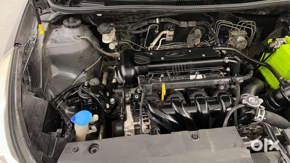 Hyundai Verna 1.6 Sx Vtvt, 2016, Petrol