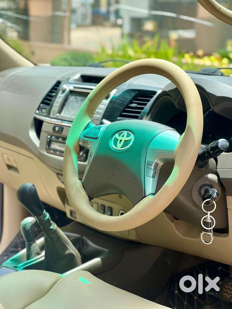 Toyota Fortuner 3.0 4x4 Manual, 2012, Diesel