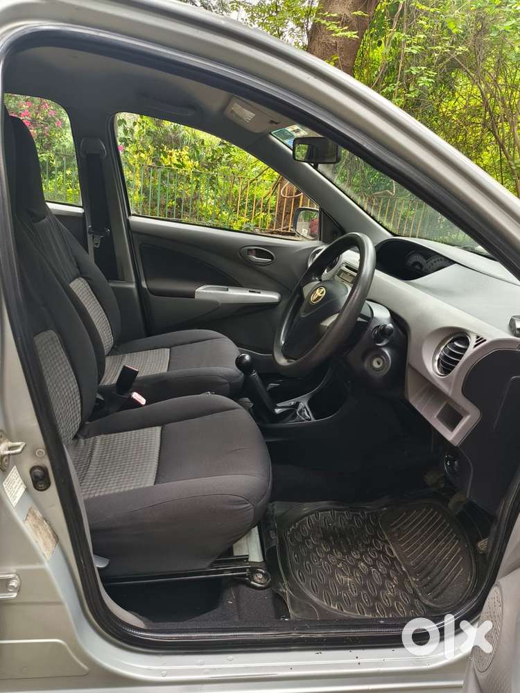 Toyota Etios 2010-2012 V, 2011, Petrol