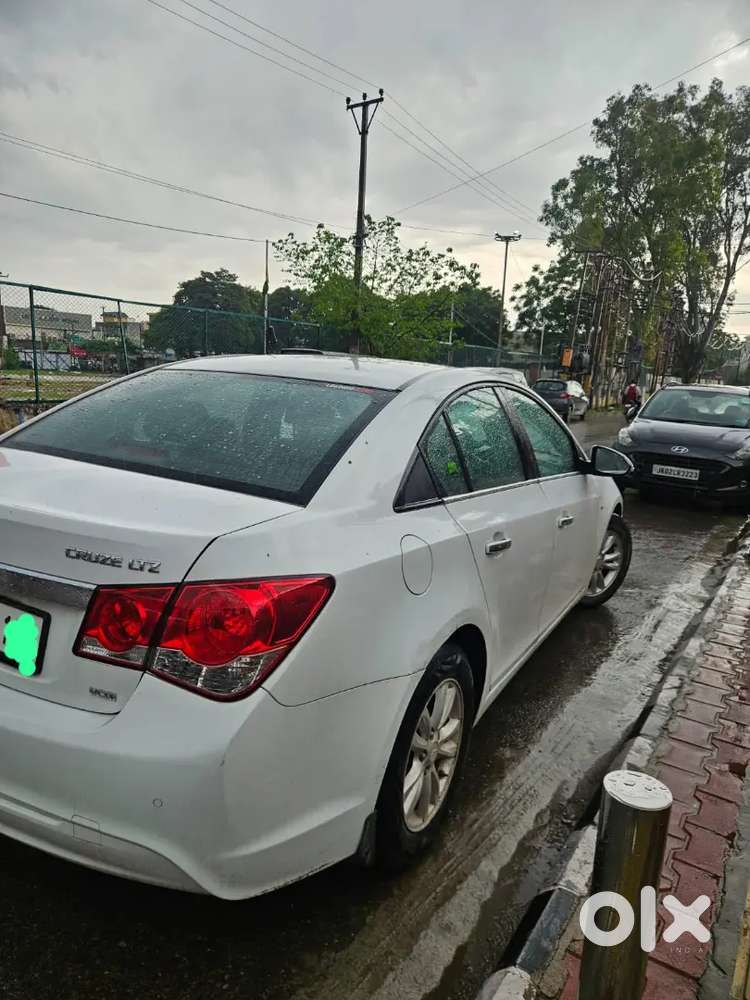 (verna Model -2013 Diesel 
With Allow Wheel) Cruze 2015 Model )