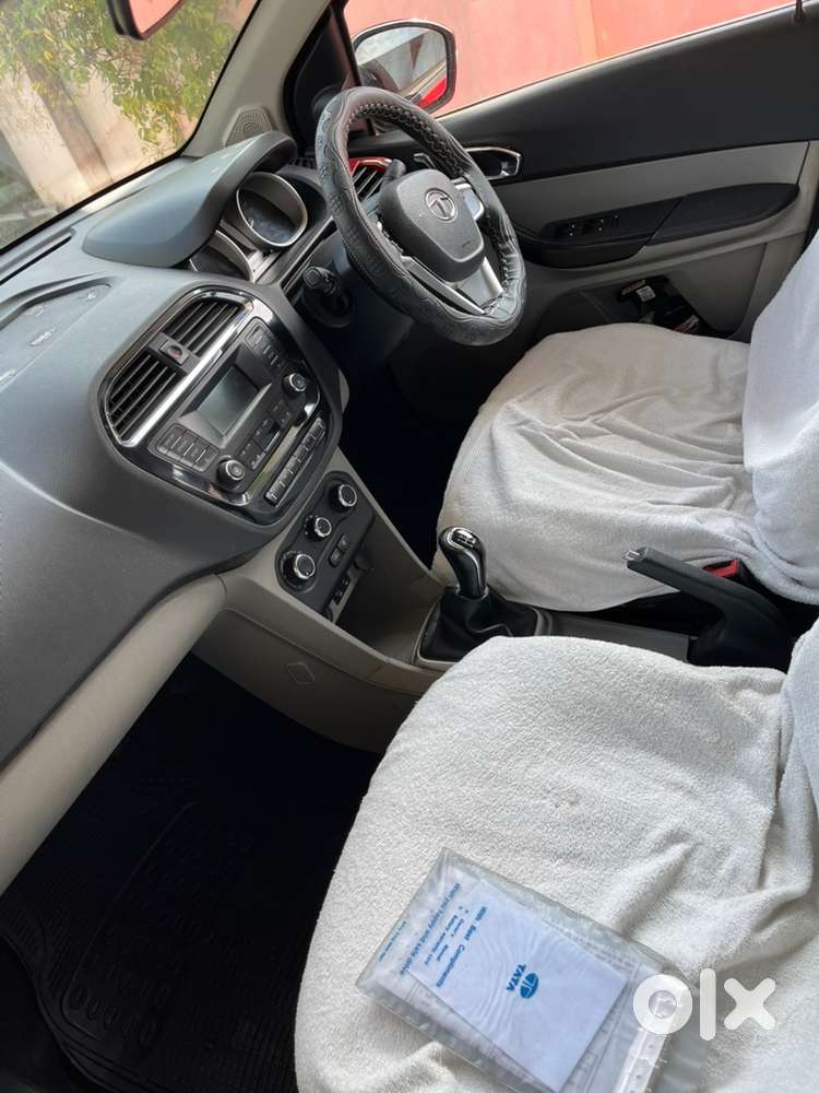 Tata Tiago Petrol 2017