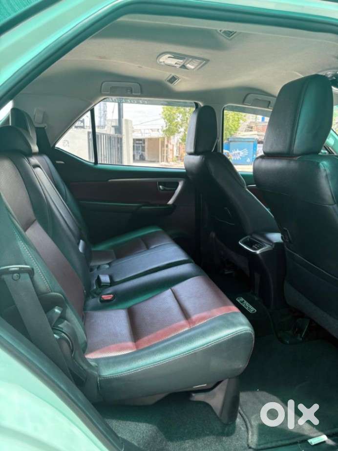 Toyota Fortuner Legender 4x4 At 2.8, 2022, Diesel