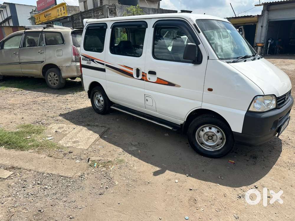 2022 Maruti Eeco 5 Str Ac Cng Manual