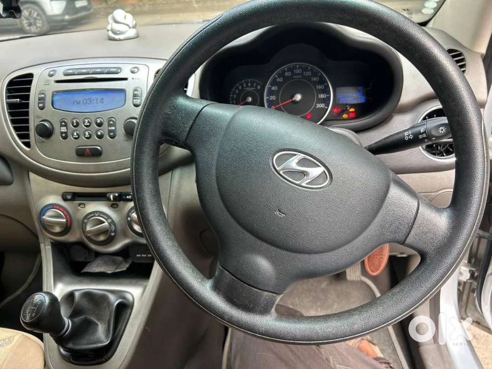 Hyundai I10 Sportz 2012 Petrol