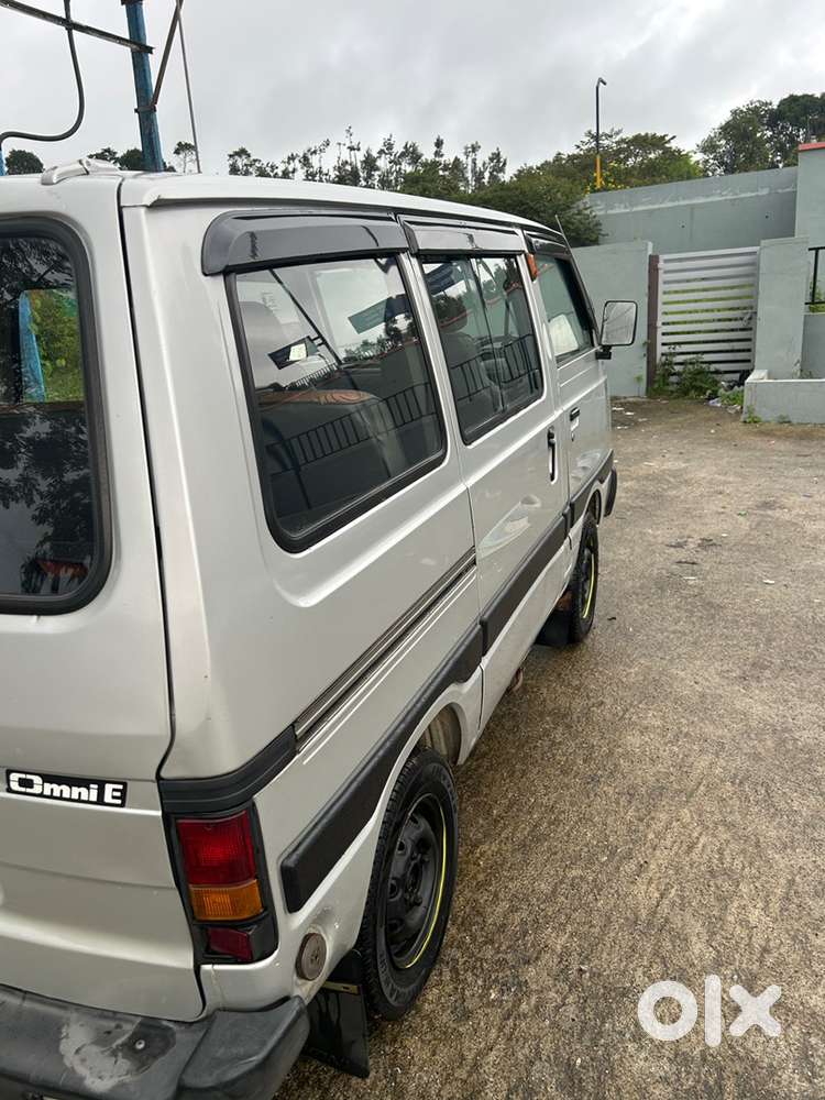 Maruti Suzuki Omni 2009 8 Seater Petrol