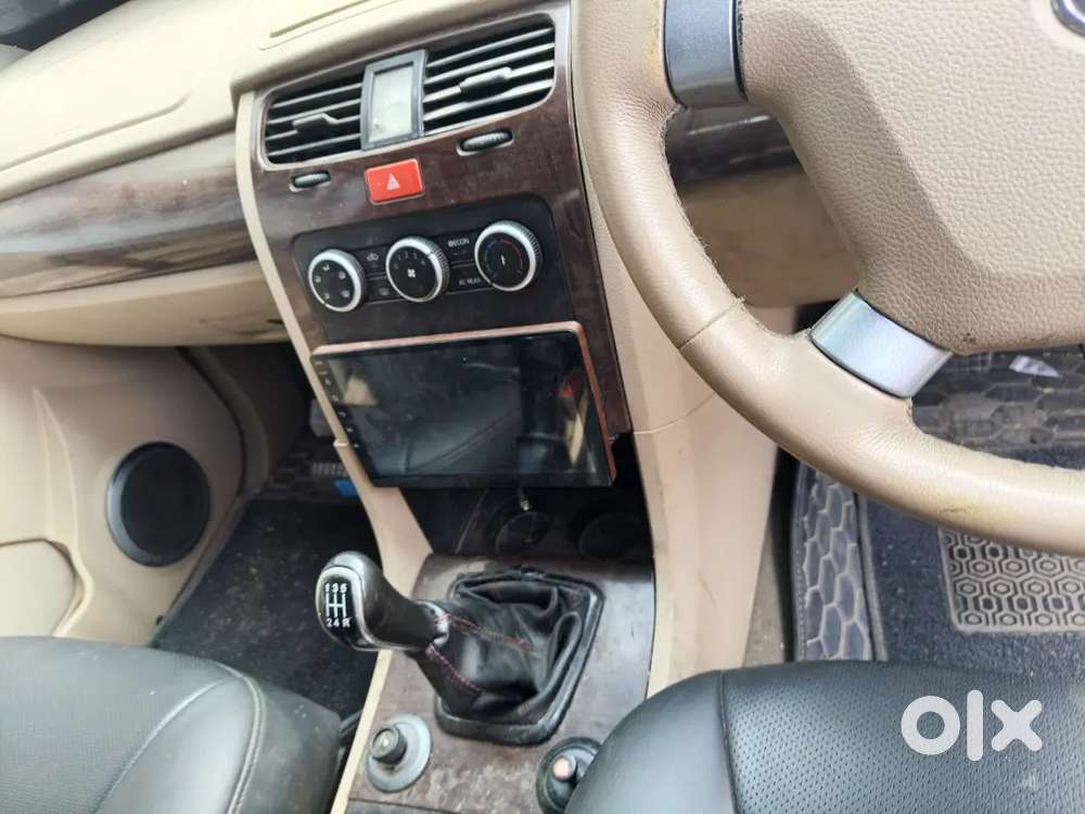 Good Condition Tata Safari Strome Vx Top Model