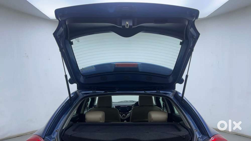 Maruti Suzuki Baleno 1.2 Zeta, 2017, Petrol