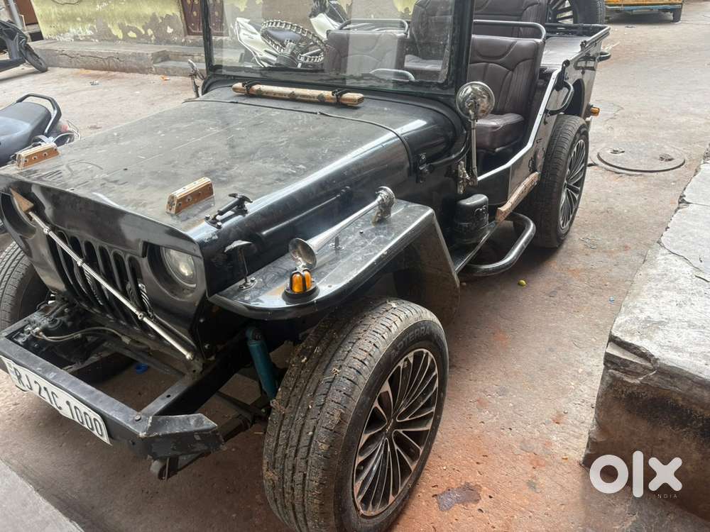 Mahindra Jeep Commander 750 1976