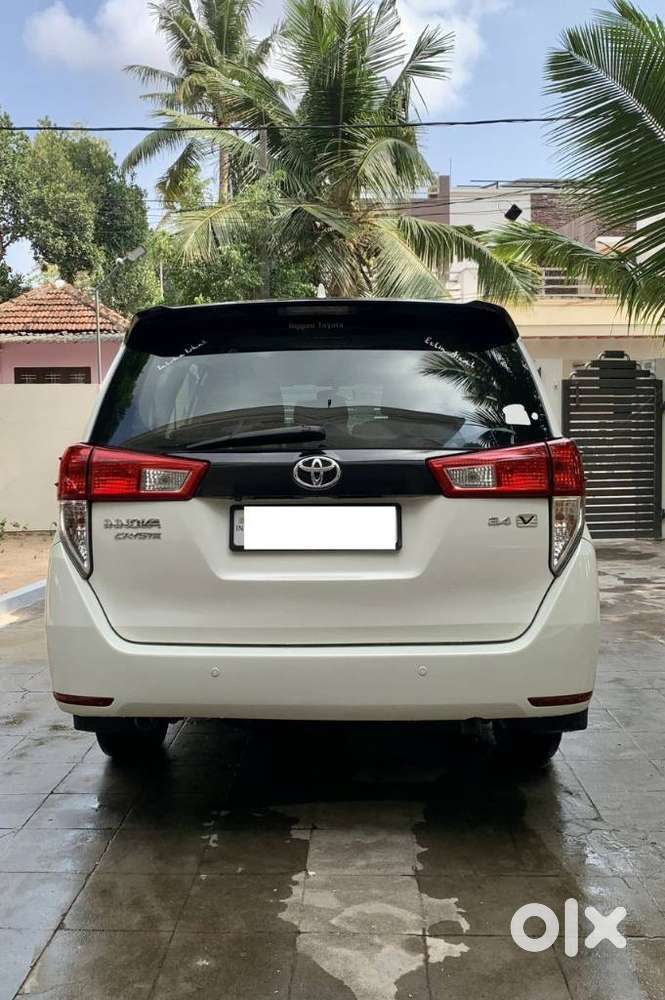 Toyota Innova Crysta 2.4 V, 2017, Diesel