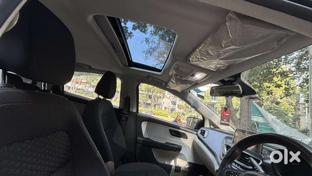 Tata Altroz Xm Plus (s) Icng, 2024, Cng & Hybrids