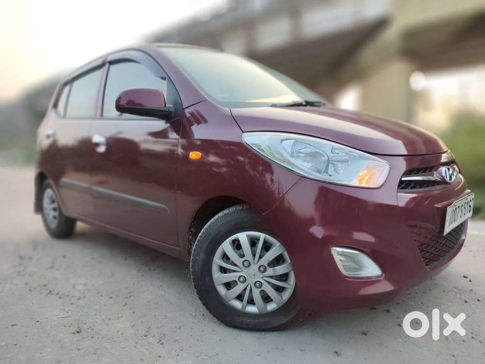 Hyundai I10 Sportz, 2014, Petrol