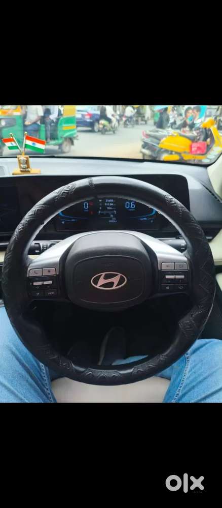 Hyundai Verna 1.5 Mpi Mt Sx (o), 2023, Petrol