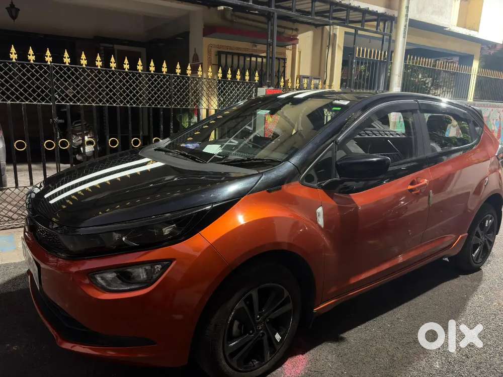 Tata Altroz 2024 Petrol Life Time Tax