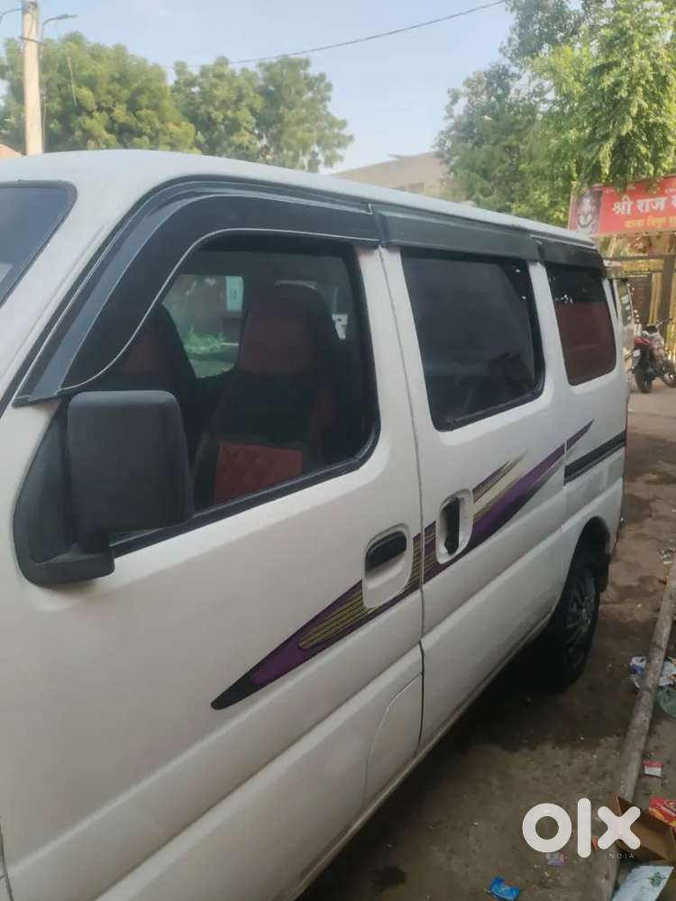 Maruti Suzuki Eeco 5 Str 2012