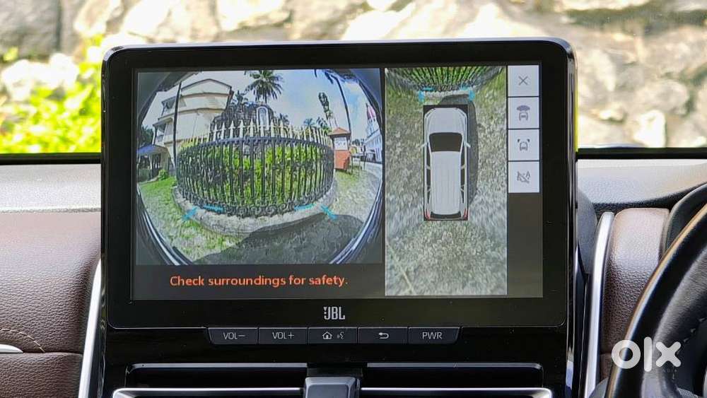 Toyota Innova Hycross 2.0 Zx (o) Hybrid 7 Str, 2024, Petrol