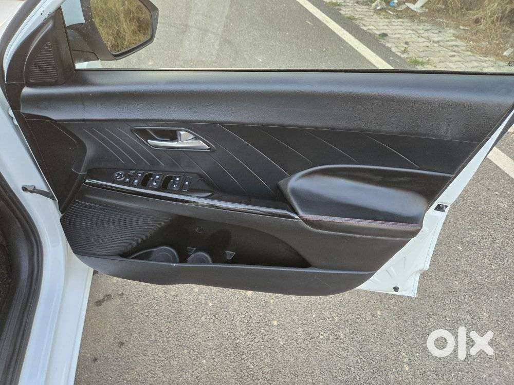 Hyundai Verna Vtvt 1.6 Sx, 2023, Petrol