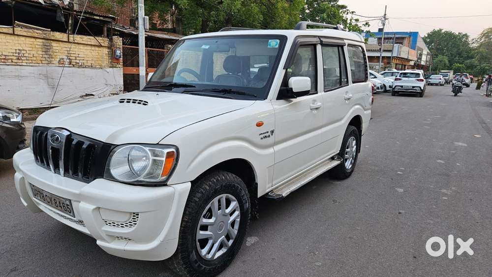 Mahindra Scorpio 2002-2013 Vlx At 2.2 Mhawk Bsiii, 2013, Diesel