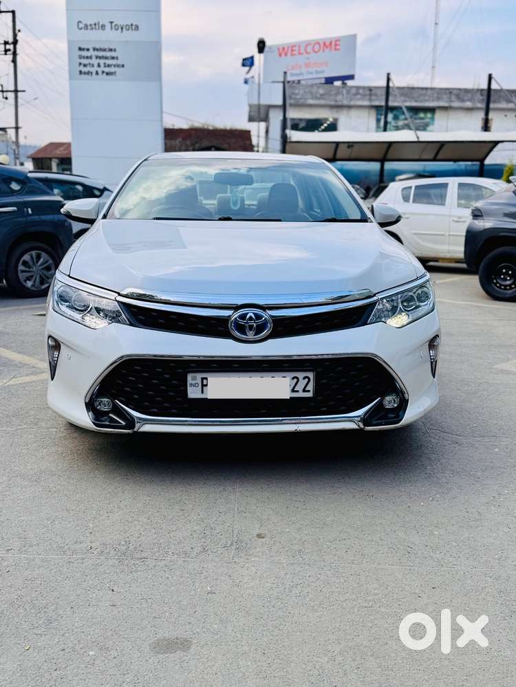 Next To Showroom Car