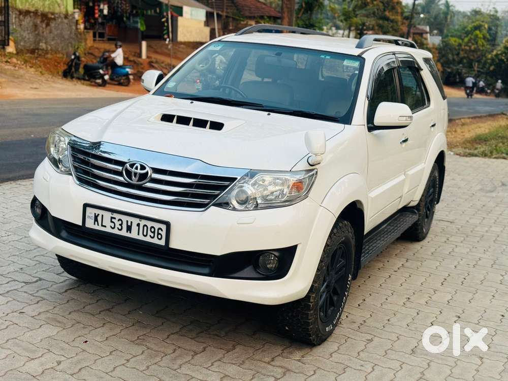 Toyota Fortuner 3.0 4x2 Automatic, 2015, Diesel