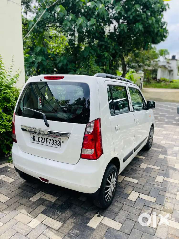 Maruti Suzuki Wagon R 2010 Vxi New Paper