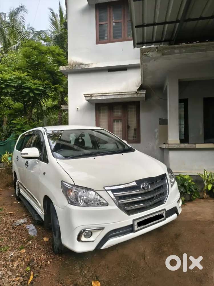 Toyota Innova 2014 2.5v Diesel Good Condition