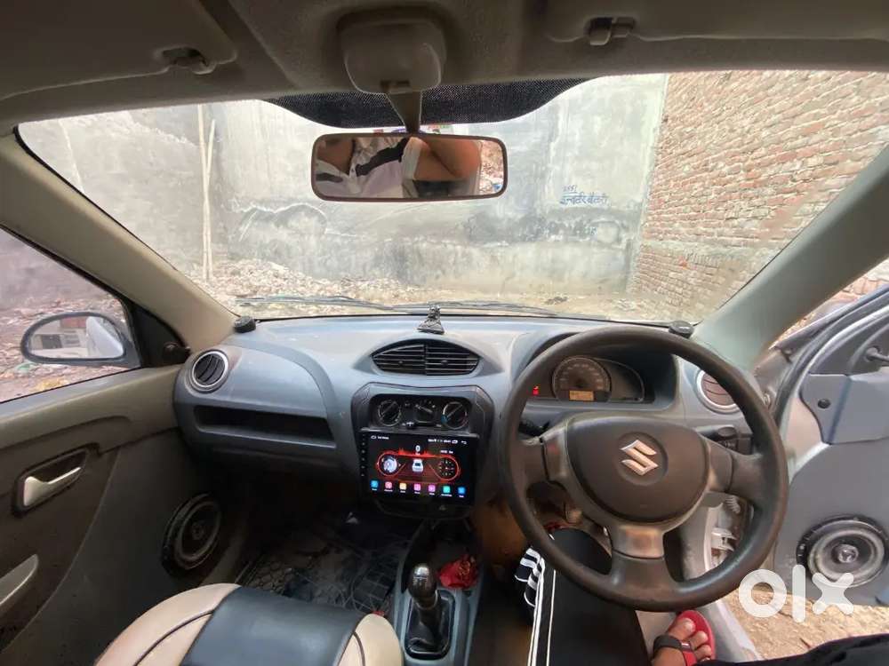 Location Delhi Ha Gadi Ma Thoda Kam Hai 
Spinny Car24 Dur Rha