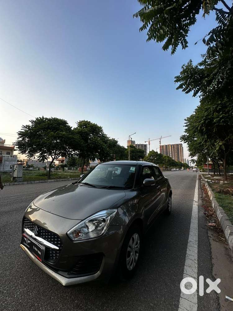 Maruti Suzuki Swift 1.2 Vxi (o), 2023, Petrol