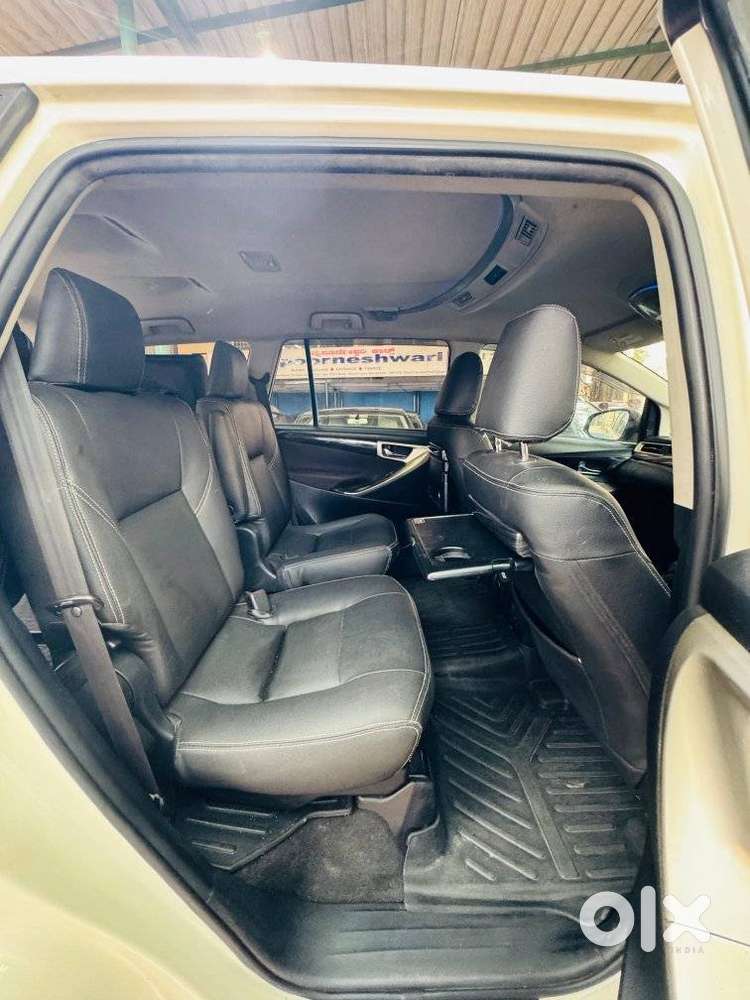 Toyota Innova Crysta Touring Sport 2.4 Mt, 2017, Diesel