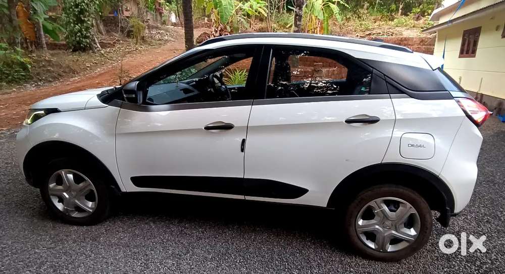 Tata Nexon 2021 Diesel Well Maintained