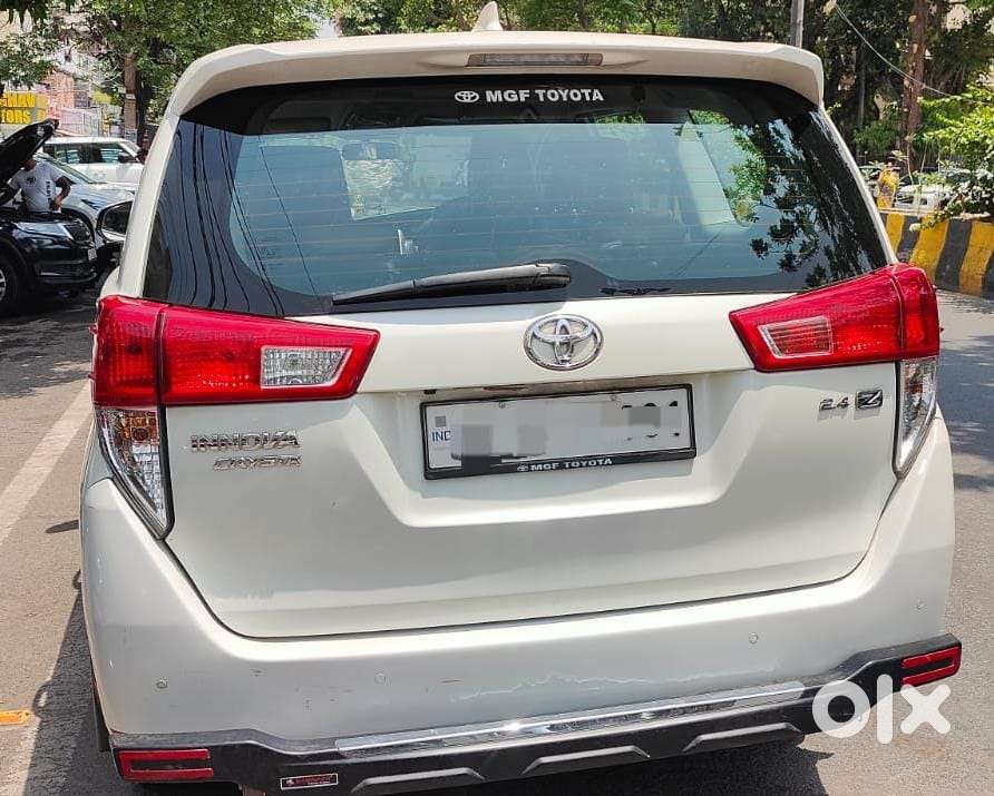 Toyota Innova Crysta [2020-ongoing] 2.4 Zx 7 Str, 2022, Diesel