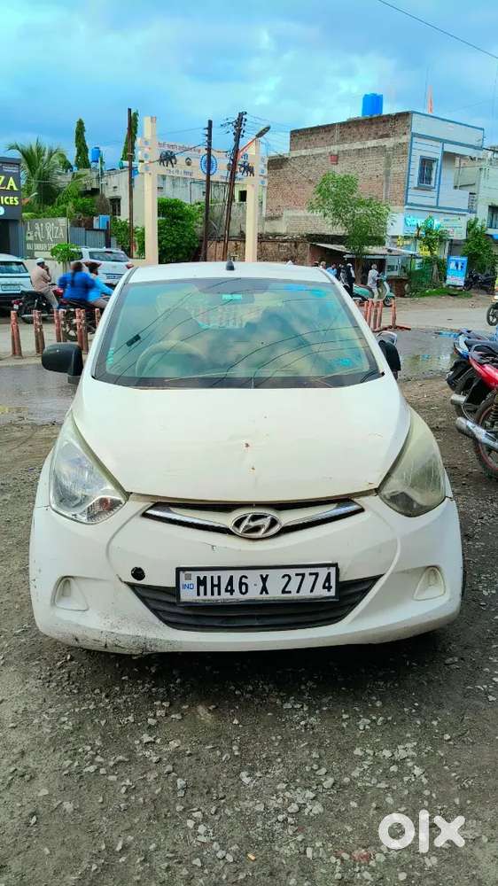Hyundai Eon Magna 2013