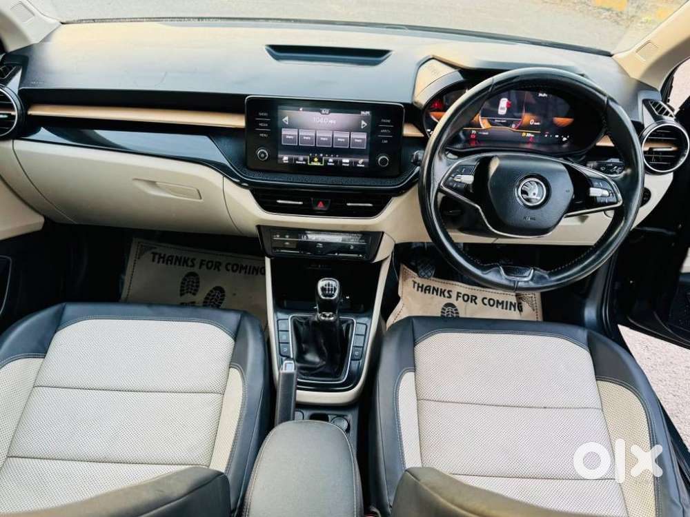 Skoda Slavia Style Matte 1.0 Tsi At, 2022, Petrol
