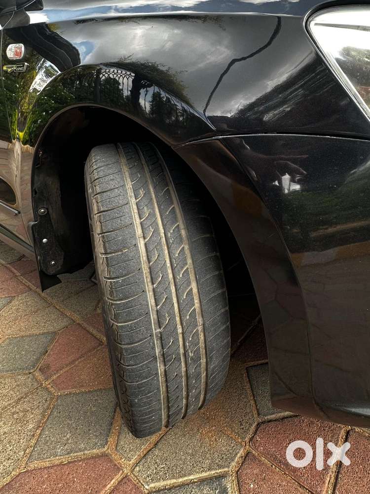Volkswagen Vento Petrol Highline, 2011, Petrol