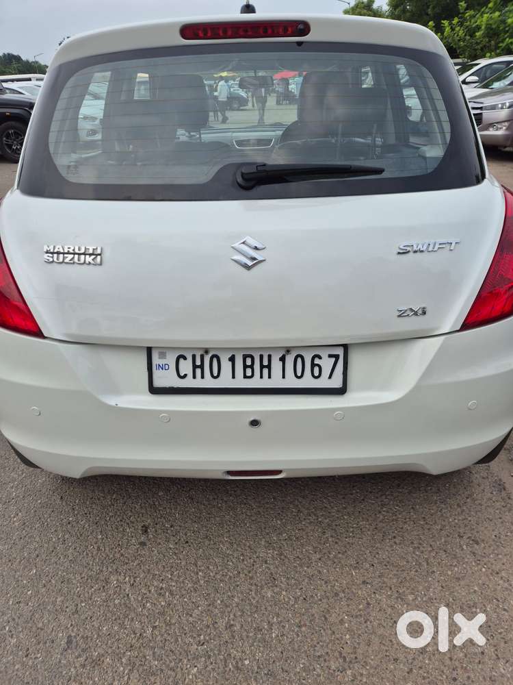Maruti Suzuki Swift Zxi Plus, 2016, Petrol