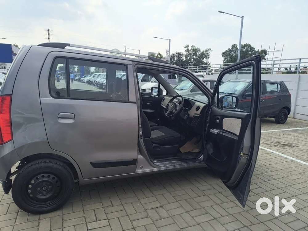 Maruti Suzuki Wagon R Vxi, 2015, Petrol
